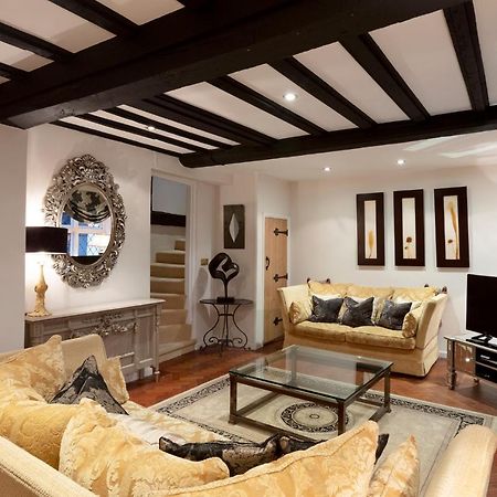 Luxury Eton House, 5 Minute Walk To Windsor Castle Villa Exterior foto