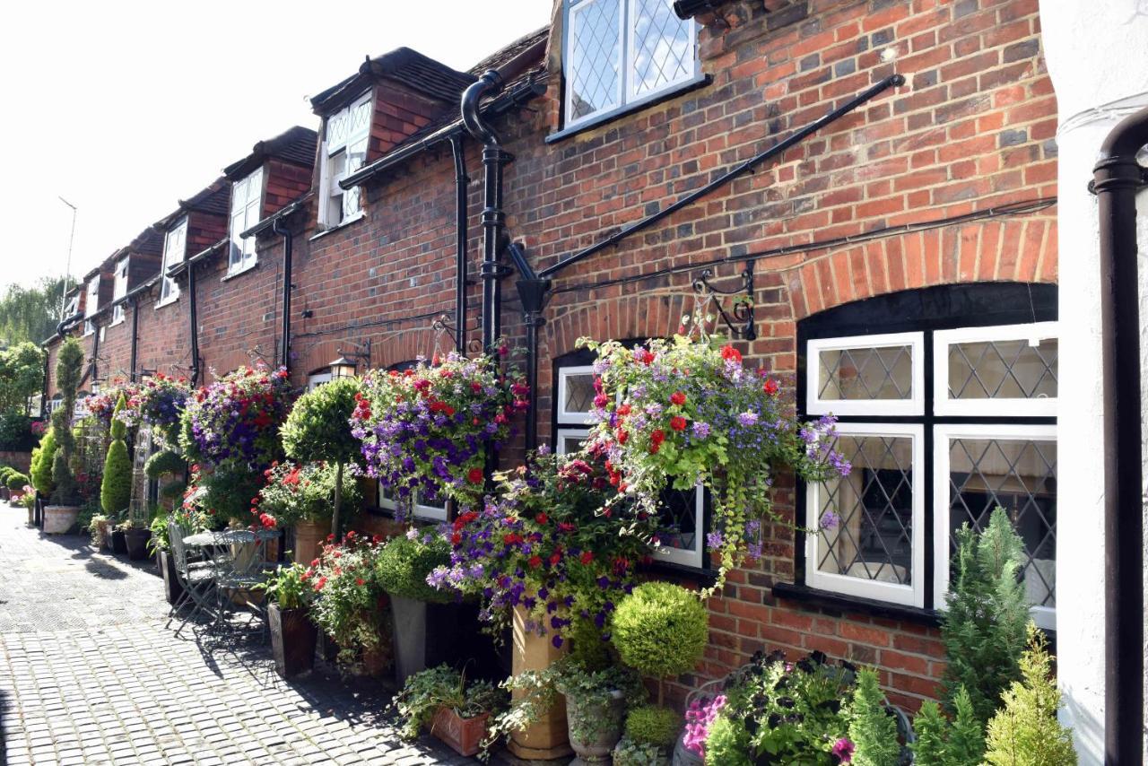 Luxury Eton House, 5 Minute Walk To Windsor Castle Villa Exterior foto